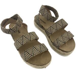 Cushion Aire Women's Size 8.5 Ankle Strap Platform Sandals Tan/Black Preowned